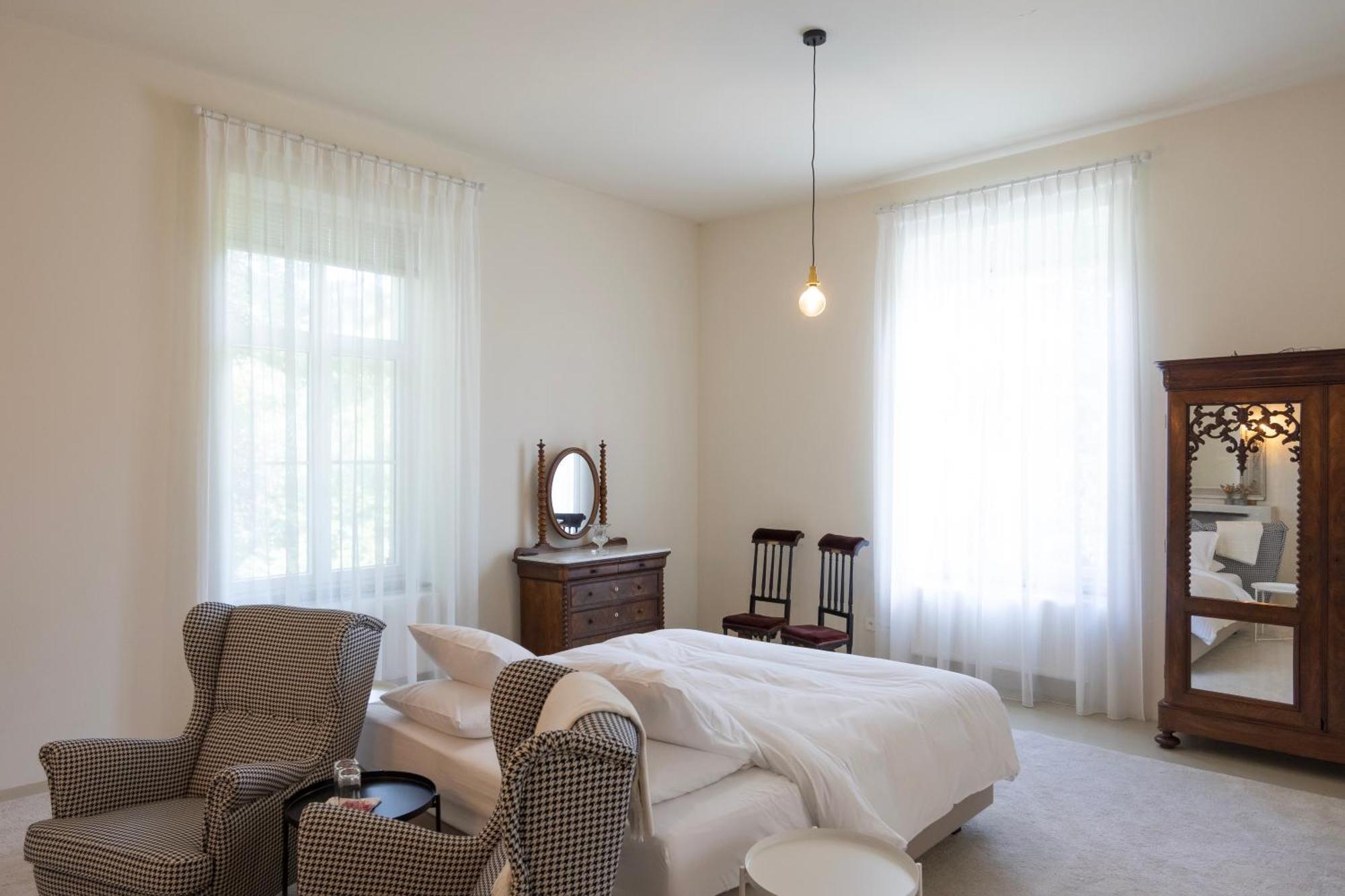 Chateau Du Pont D'Oye Habay-la-Neuve 部屋 写真